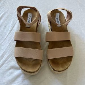 Steve Madden Tan Wedges - Size 7 - GENTLY WORN